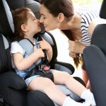 كيف تختارين كرسي السيارة المناسب لطفلك؟ كيف تختارين كرسي السيارة المناسب لطفلك؟