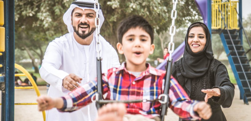 اللعب في الخارج : مرح وفائدة