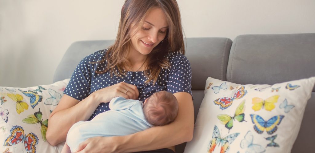 كيف تعرفين أن حليب الرضاعة الطبيعية كافي لطفلك؟