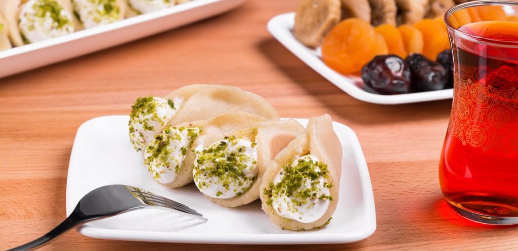 حلى كعك العصافيري بالتمر