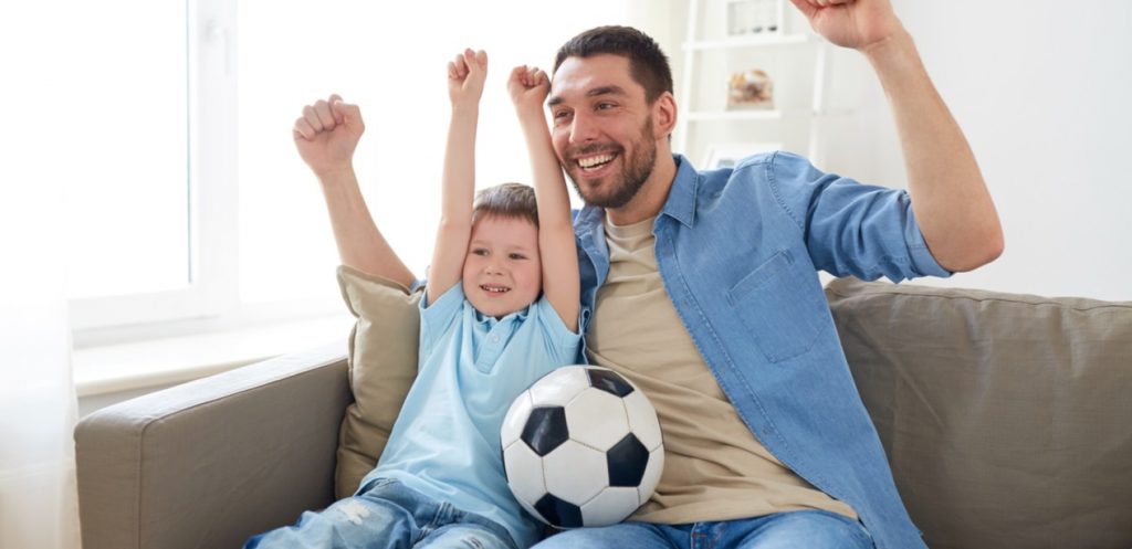 أطفالك ومباريات كأس العالم  2018 : كيف تستغلينها لتحفيزهم!