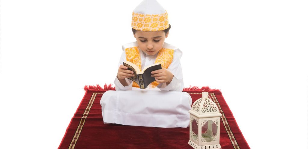 طفلي وقراءة القرآن الكريم في رمضان