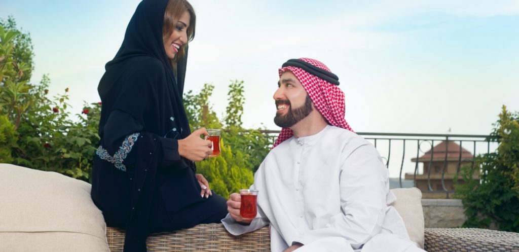 هل تؤثر العطلة الصيفية على علاقتي مع زوجي ؟