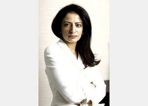 المرأة الإماراتية
