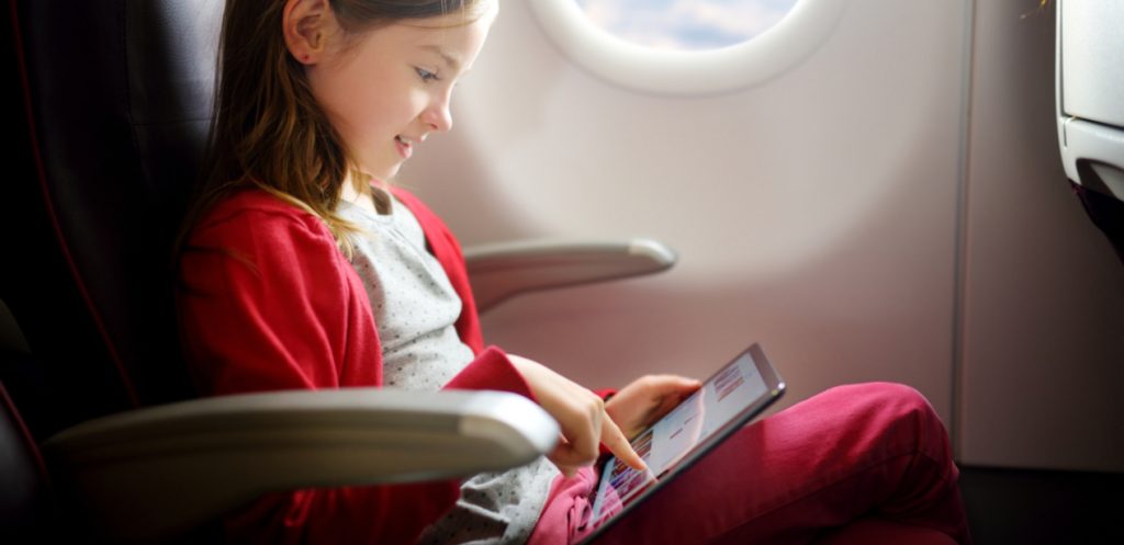 Flying With Kids, How to Make the Time Fly By!