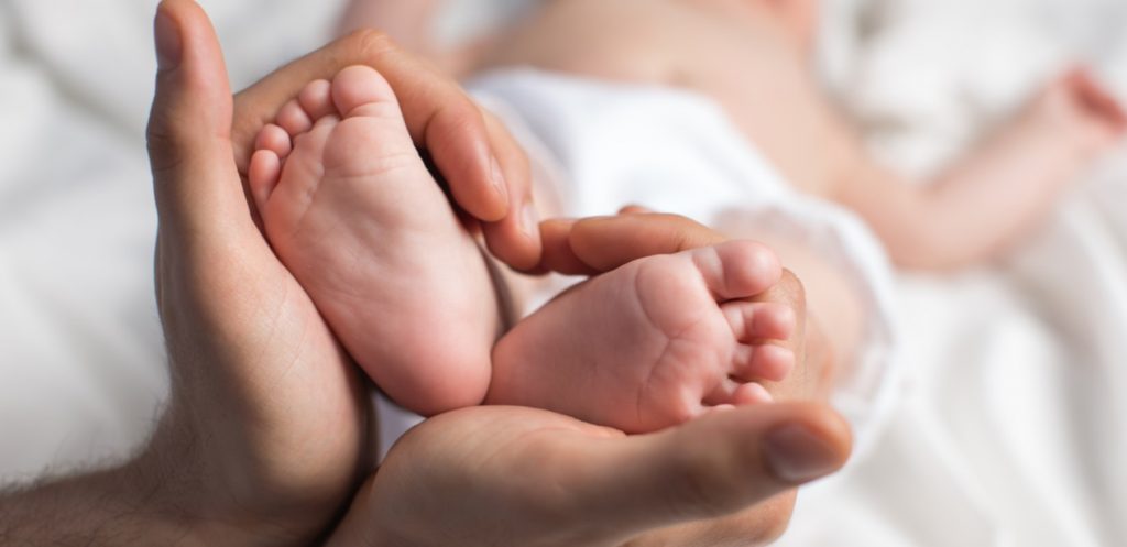 كيف يمكنك وقاية طفلك من مسببات الأكزيما