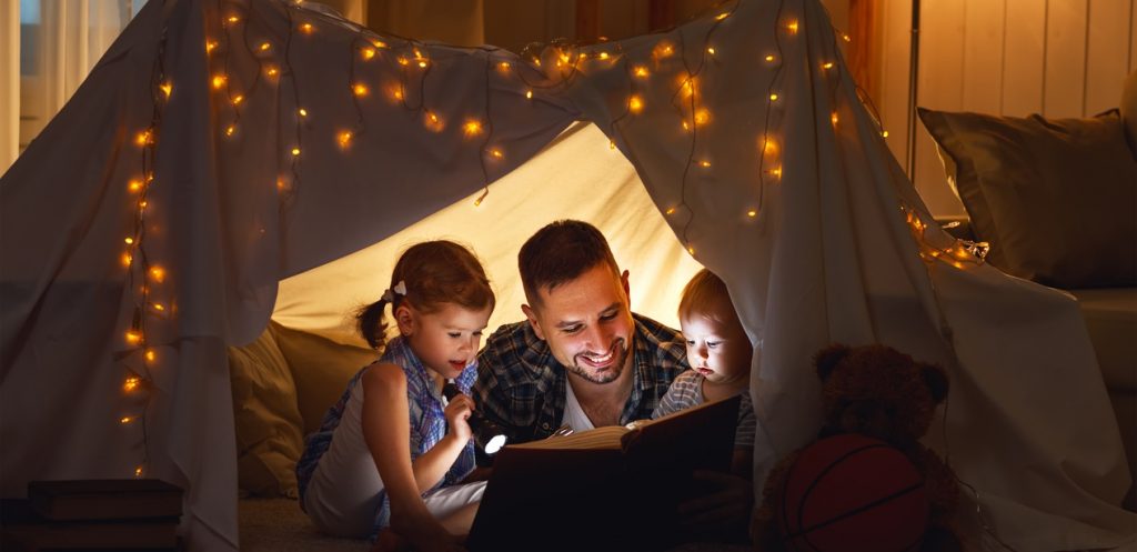 5 أدوار لكل أب في حياة أطفاله