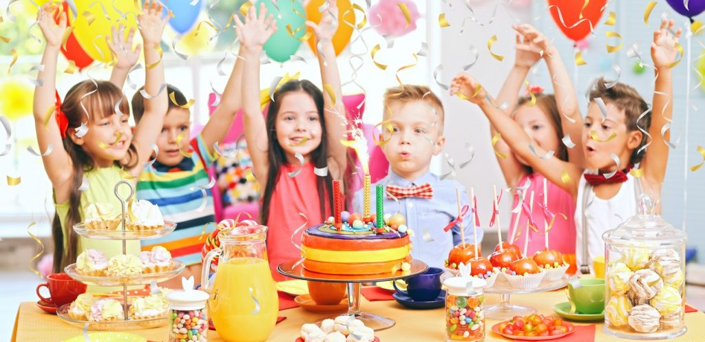 7 أفكار لثيمات أعياد الميلاد في 2021