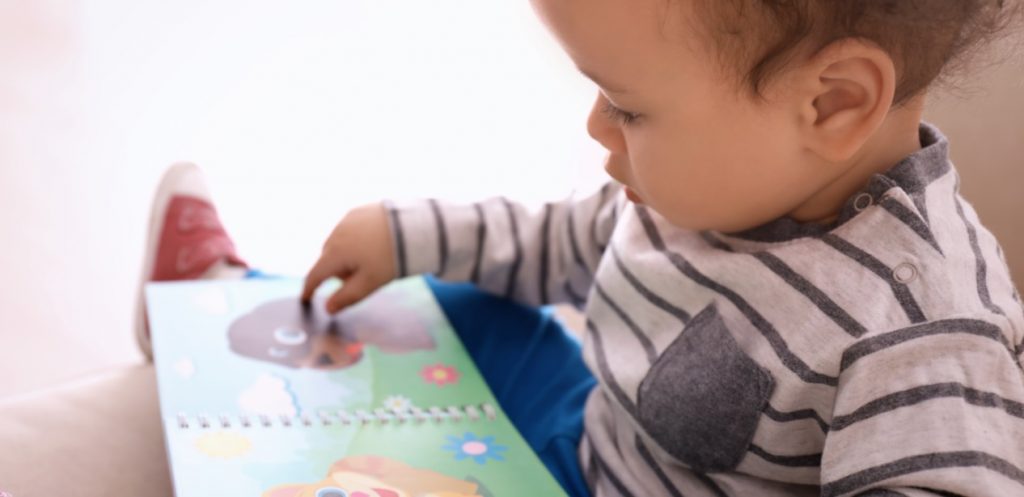 كتب طفلك الأولى
