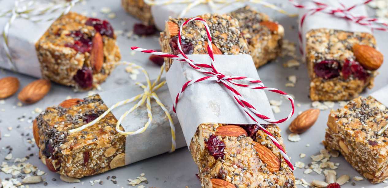 Best Healthy Snacks for Lunch Boxes and Kids on the Go!