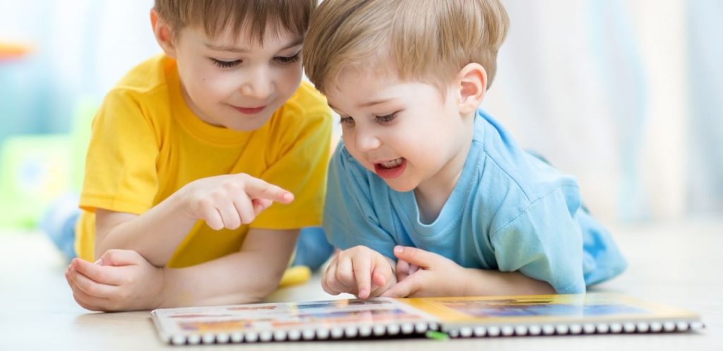 أدوات الدراسة المثالية لمساعدة طفلك في النجاح هذه السنة!