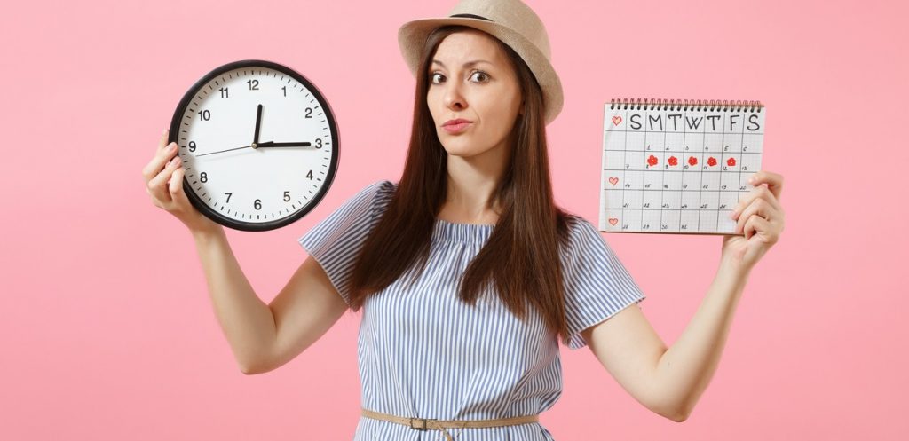 5 أسباب وراء تأخر الدورة الشهرية (الحمل ليس أحدها)