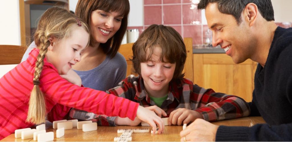 Top 5 Family Games for Quality Family Bonding