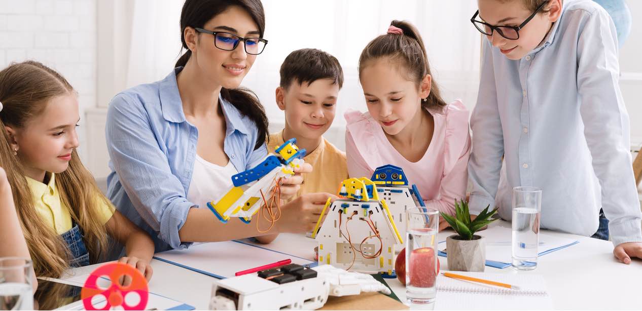 What is STEM and why is it trending right now in education?