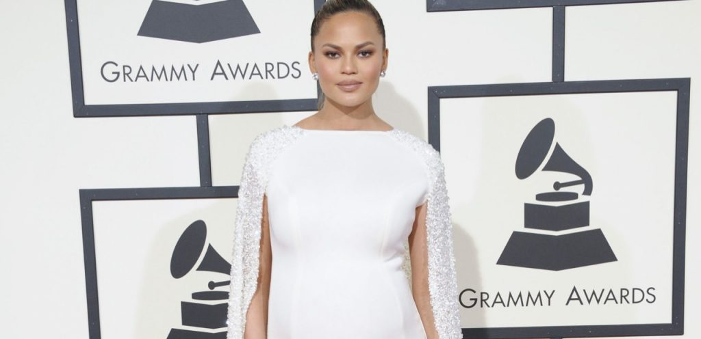 Mum crush of the week! Chrissy Teigen