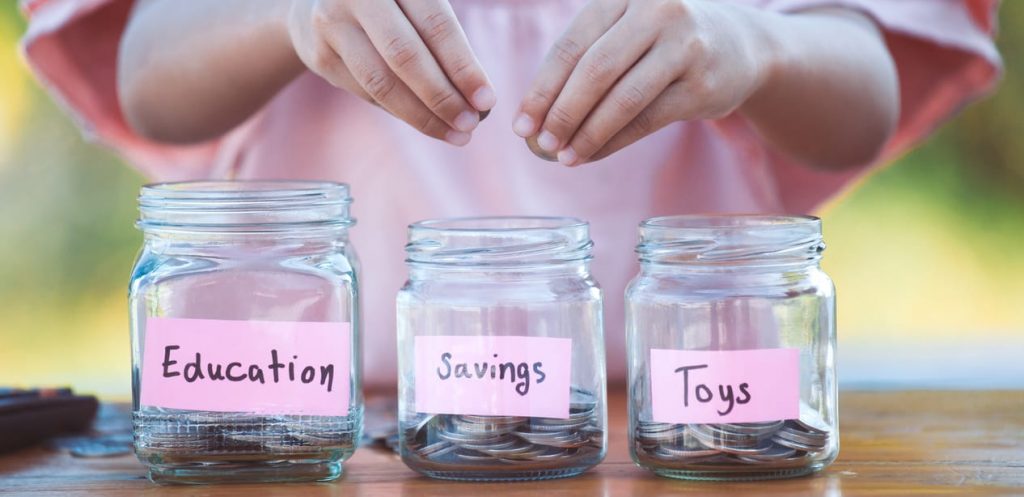 Teach your kids budgeting: Here is how to start!