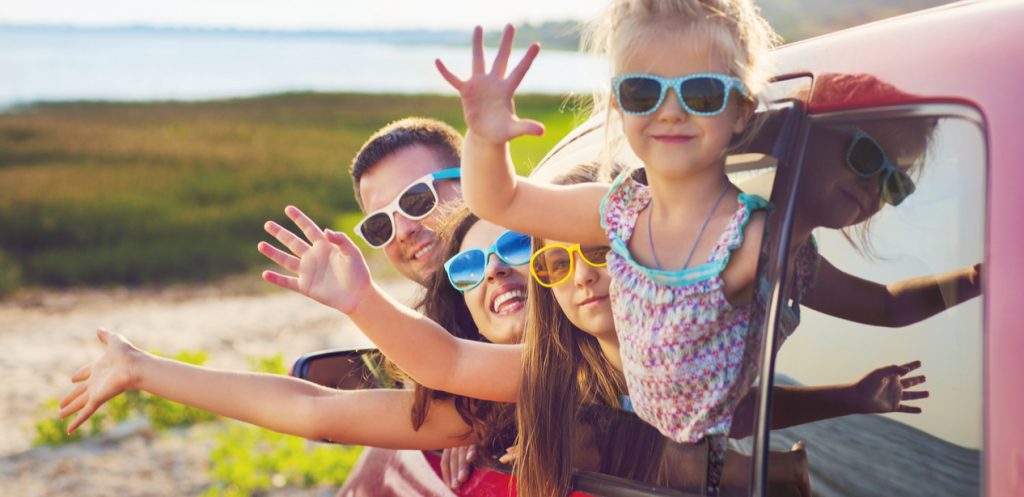 Top 3 Travel Accessories for Adventurous Mums