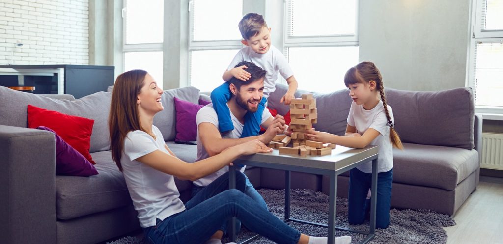 العاب عائلية يمكن عملها في المنزل