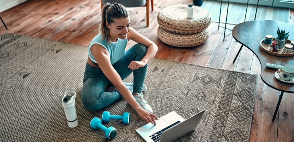 تمارين رياضية للحفاظ على رشاقتك في البيت