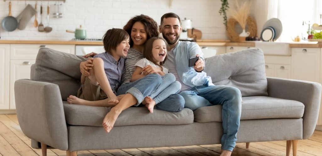 تعزيز المهارات الاجتماعية للأطفال في فترة العزل المنزلي