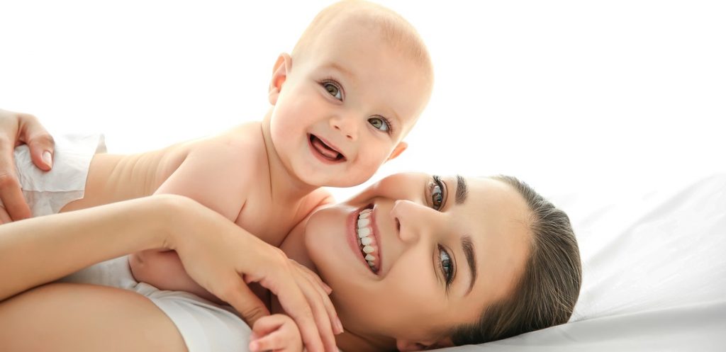 أفضل 10 تجهيزات مواليد وفقاً لأراء الأمهات