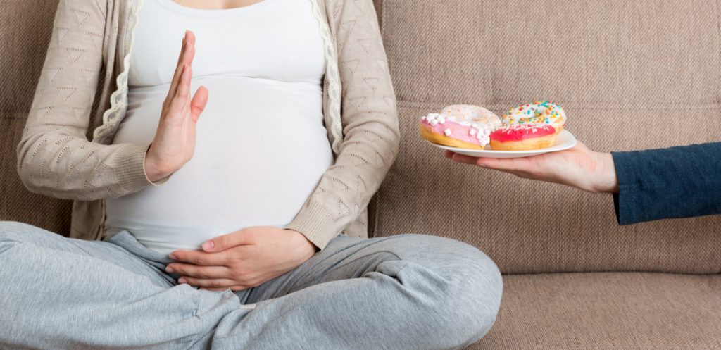 Food And Drinks to Avoid During Pregnancy