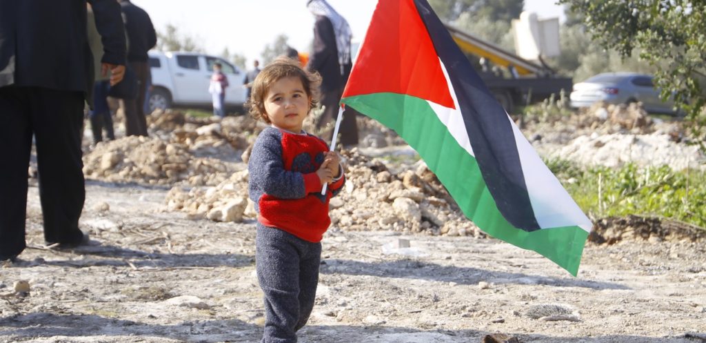 مبادرة خط آمن لتقديم الدعم لأمهات وأطفال فلسطين