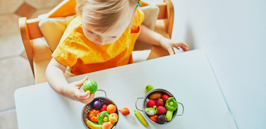 7 Toys that Encourage Children to Eat Healthy Food