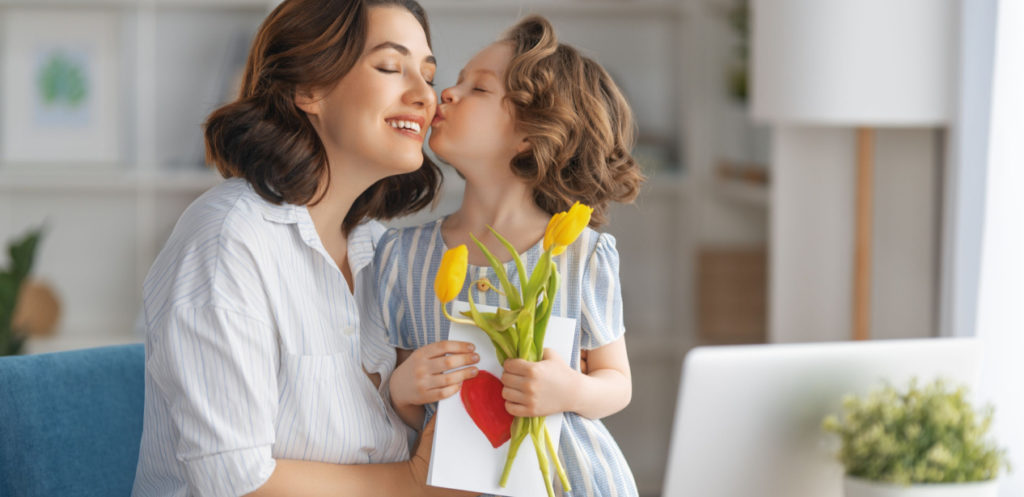 Helping Your Daughter Develop a Positive Body Image