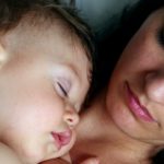 The Magic of Skin-to-Skin Contact – A Simple Act for Big Benefits | Mumzworld The Magic of Skin-to-Skin Contact – A Simple Act for Big Benefits | Mumzworld